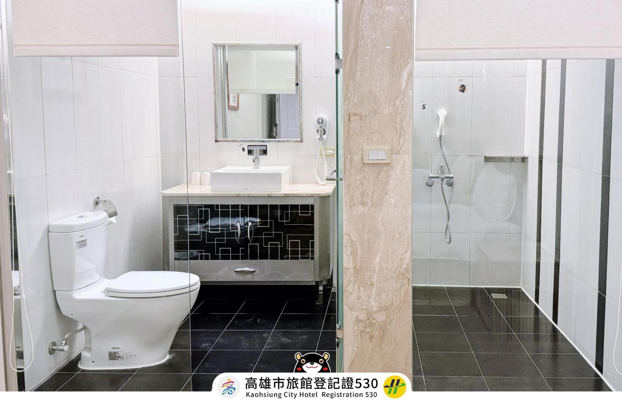 友愛京賞國際大飯店 Yoai Jing Shang Hotel Cao Hùng Ngoại thất bức ảnh